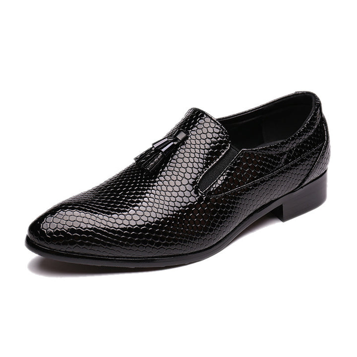 Men's Leather Shoes with Large Fringe and Pointed Toes